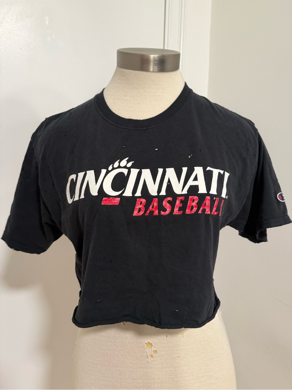 Vintage Champion Black Cincinnati Baseball Cropped Graphic Tee OS